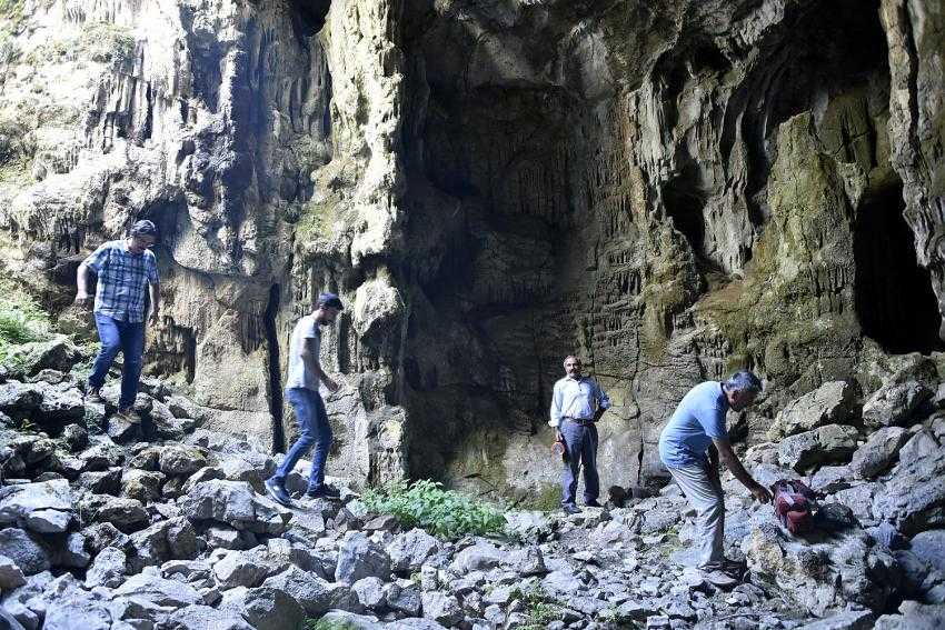 Efsaneleriyle &uuml;nl&uuml; 40 odalı Arılı Mağarası turizme a&ccedil;ılmayı bekliyor