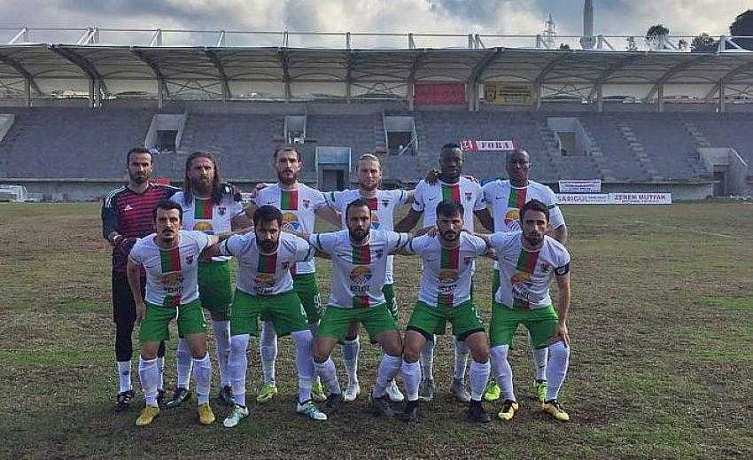 Kelkit Belediyesi H&uuml;rriyetspor seriye devam ediyor