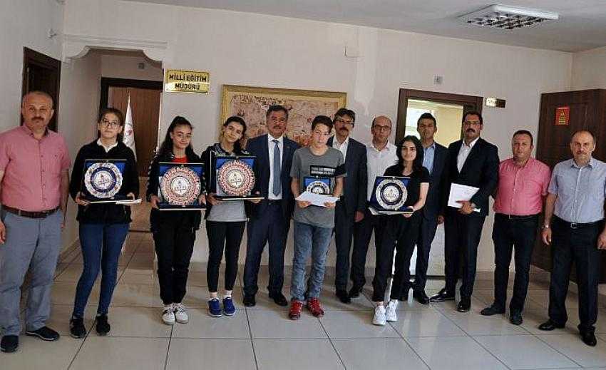 Eğitime A&ccedil;ılan Kapı 2023 &Ouml;d&uuml;l Sahiplerini Buldu