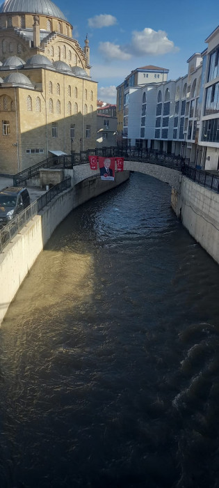 Kelkit &Ccedil;ayındaki Debi Artışı &Uuml;rpertiyor