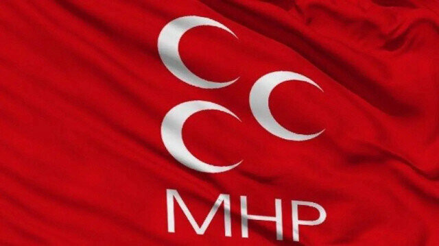 MHP ilçelerde aynı başkanlarla devam dedi