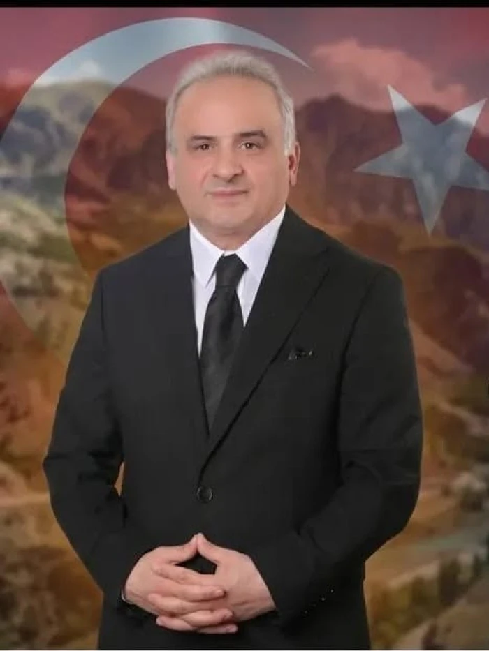 Tekke'de Sandıkların Y&uuml;zde 80'i A&ccedil;ıldı: Kesin Olmayan Sonu&ccedil;lara G&ouml;re Yeni Başkan Belli Oldu