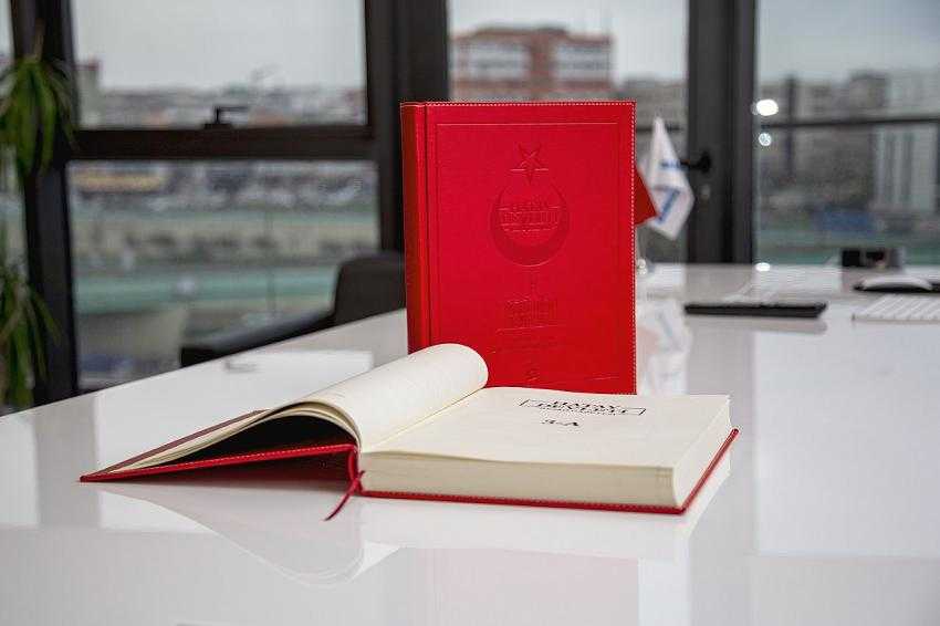 Basın İlan Kurumu Yayınları&rsquo;ndan, Hatay Devleti Resmi Gazetesi kitabı &ccedil;ıktı